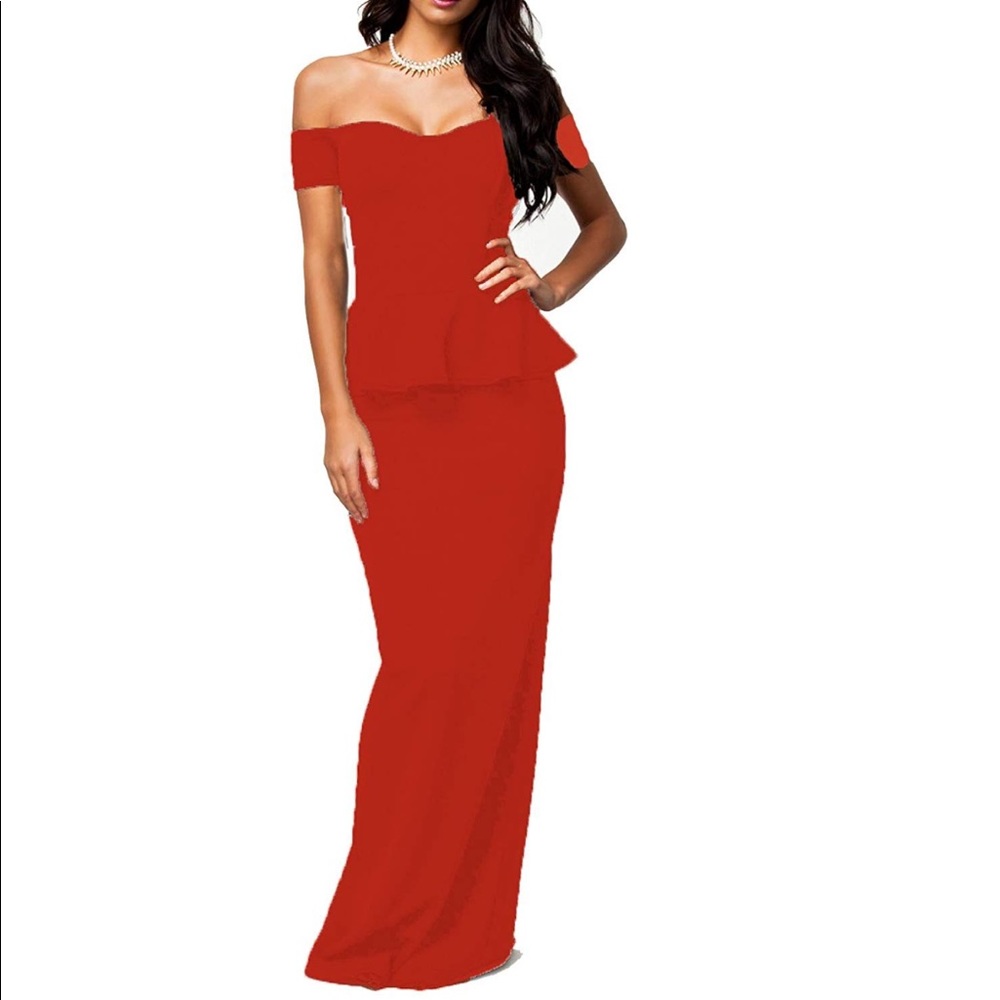 NWOT NuoReel Peplum Red Formal Dress